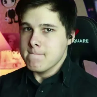 🥴 ac77d3b3 telegram sticker