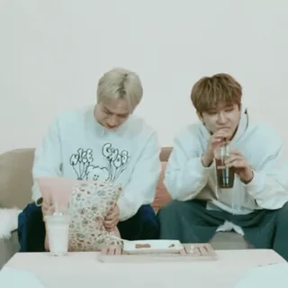 😭 0596bb20 telegram sticker