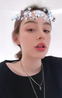 ⭐ 55bfbb69 여자, 미, 인물사진, 보석, 패션, 소녀 telegram sticker