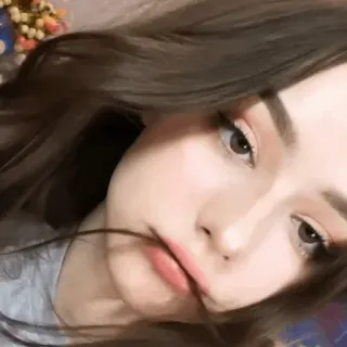 ⭐ 8db12fdc 여자, 소녀, 인물사진, 셀카, 흑발, 미인, 메이크업, 얼굴 telegram sticker