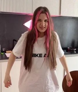 віка ловелі дурочка :: @fStikBot telegram stickers