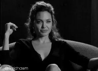 ➰ 07b920b0 @Trriichawn bianco e nero, donna, ritratto telegram sticker