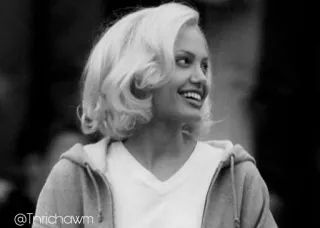 ‘𝘌𝘭‌𝘺‌ «‌‌ @Tnrichawm » whatsapp stickers