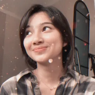 🎀 2e891e31 женщина, портрет, девушка, улыбается, человек, молодая telegram sticker