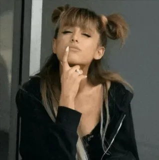 🌃 2be23fd6 Ariana Grande ca sĩ, người nổi tiếng, ngôi sao nhạc pop, kiểu tóc, vẻ đẹp telegram sticker
