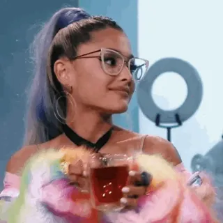 🌃 8f125aec phụ nữ, người, cô gái, thời trang, phong cách, trà, kính telegram sticker