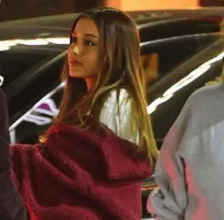 🌃 e50c12cc Ariana Grande người nổi tiếng, ca sĩ, phụ nữ, chân dung, nữ telegram sticker