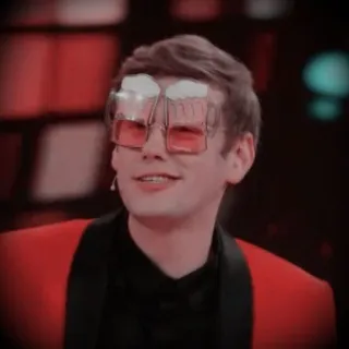 🍻 9abd5537 男性, メガネ, 赤, ポートレート, パーティー, 楽しい telegram sticker