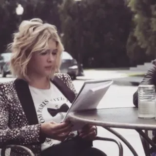 | @AshIeyBenson | .🦄 @BeautifulDamn telegram stickers