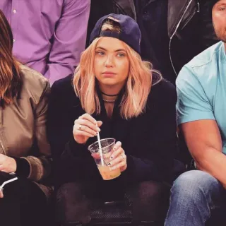 🦄 e8643f97 telegram sticker