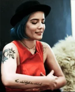 🌸 f7b58ddf You asked softly how was I wanita, rambut biru, topi, tato, potret whatsapp sticker