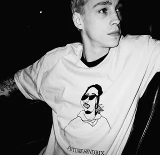 🌻 b66d74d3 FUTURE HENDRIX masa depan, Hendrix, musik, artis, potret whatsapp sticker