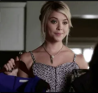 😐 8cc1e6dc Frau, Mode, Porträt, Kleidung, Kleid telegram sticker