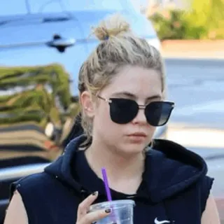 🦌 50983f17 whatsapp sticker