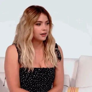 🌔 684103fe woman, person, blonde, actress, portrait whatsapp sticker