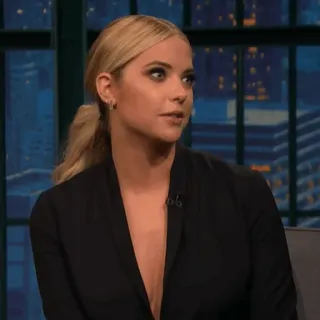 🌔 e157992e woman, blonde hair, portrait, female, business casual whatsapp sticker