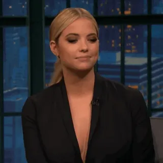 🌔 f4d51281 woman, portrait, blazer, blonde, interview whatsapp sticker