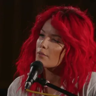 🍒 c32bd3b3 Jessie J musicista, cantante, capelli rossi, ritratto, Jessie J whatsapp sticker