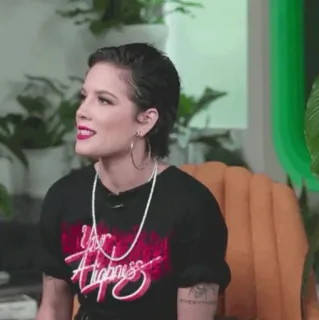 🕊 f4bd2aa7 Your Highness halsey, sängerin, frau, promi whatsapp sticker