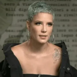 🔌 6ea42d7b Halsey penyanyi, selebriti, musisi, wanita, orang, artis whatsapp sticker