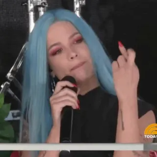 🔌 a6c48f59 Halsey halsey, penyanyi, jari tengah, gestur ofensif whatsapp sticker