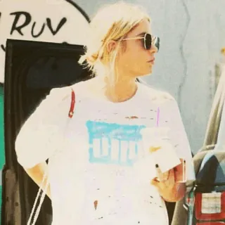 🍓 77d11b7e telegram sticker