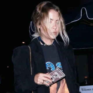 [ Ashley Benson ]. 🍓. @hazzaisminebitch whatsapp stickers