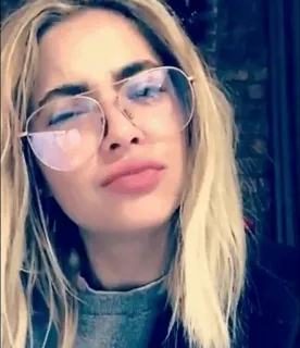 🍓 b14744ea woman, person, glasses, portrait, blonde hair, female telegram sticker