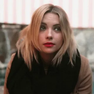 🍪 04d1c78e woman, blonde, red lipstick, portrait, scarf, actress telegram sticker