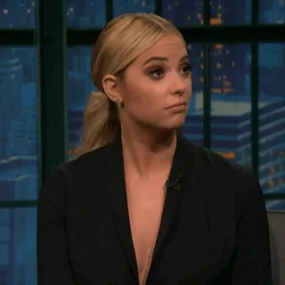 🎬 177e04c5 woman, blonde, expression, doubtful, unimpressed, interview, actress telegram sticker