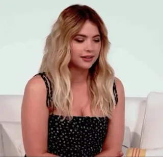 💫 842e83c9 女性, ポートレート, 人, ブロンドヘア, 女優 telegram sticker