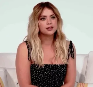 💫 fc78873b ブロンドヘア, 女性, ポートレート, 人物 telegram sticker