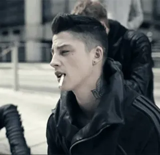 💲 1f4dfe4e man, cigarette, smoking, tattoo, leather jacket telegram sticker