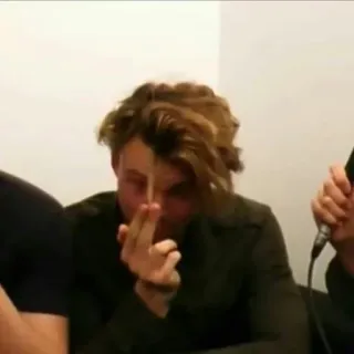 🥥 82bf6149 dedo do meio, gesto ofensivo, rude, desprezo, insultante telegram sticker