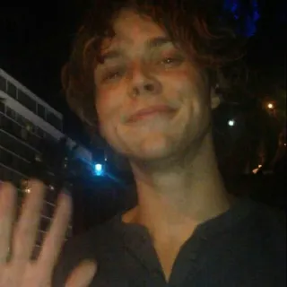 💽 84c2bde5 pessoa, homem, retrato, acenando telegram sticker