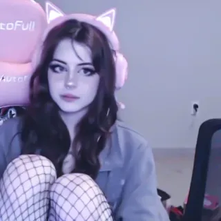 👥 7c5f534a ผู้หญิง, ผู้หญิง, หูฟัง, เกมเมอร์, น่ารัก, สีชมพู telegram sticker