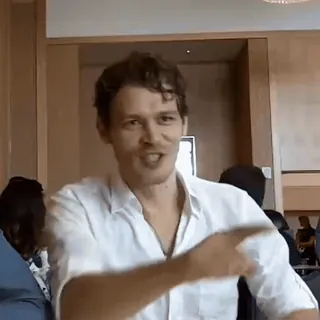 😏 2d8ff340 telegram sticker