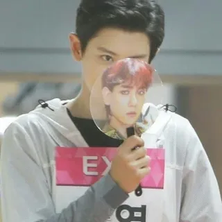 Melhor Chanyeol Astaroth whatsapp stickers