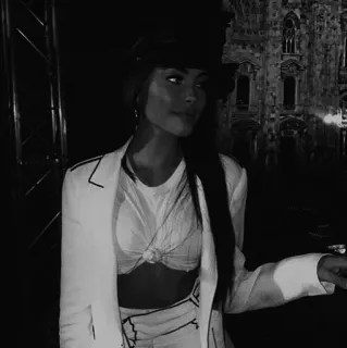 🚩 19ee318d 女性, ポートレート, ファッション, スタイル, 人物 telegram sticker