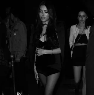 🥢 b59417d2 Madison Beer セレブ, 歌手, 女性, ファッション, スタイル, モデル telegram sticker