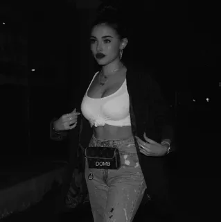 🥢 be117bda DOMB 女性, モデル, スタイル, ファッション, 夜, モノクロ telegram sticker