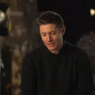 ⚡️ 40d1777b homme, acteur, portrait, pull telegram sticker