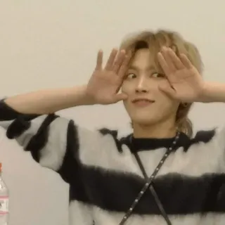 Hongjoong|@AteezFun whatsapp stickers