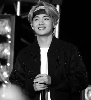 🦋 606f4501 Kim Taehyung Kim Taehyung, BTS, K-Pop, singer, black and white telegram sticker