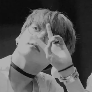 🦋 f7a2d443 middle finger, gesture, offensive, man telegram sticker