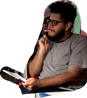 🤠 f7e5e414 homme, fumer, lunettes, portrait, adulte, décontracté, intérieur whatsapp sticker