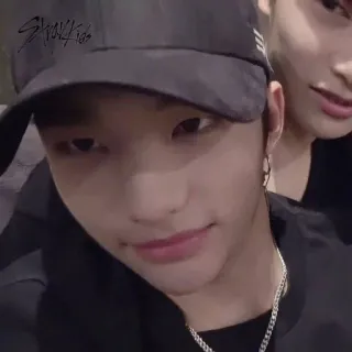 !¡hyunjin :: @fStikBot telegram stickers