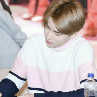 🍧 2c83c1b9 telegram sticker