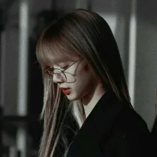 😣 9d33b42e wanita, kacamata, potret, orang, dewasa, rambut, kecantikan telegram sticker