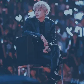 🌀 56aca00b persona, uomo, cantante, musica, artista telegram sticker